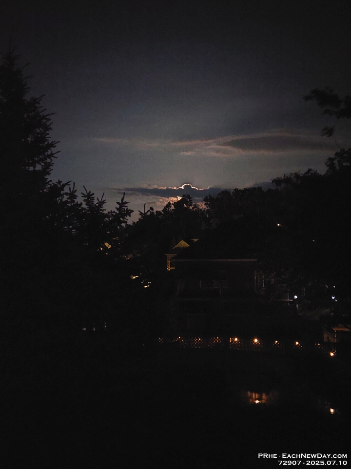 72907 - Looking toward the moon from our back deck